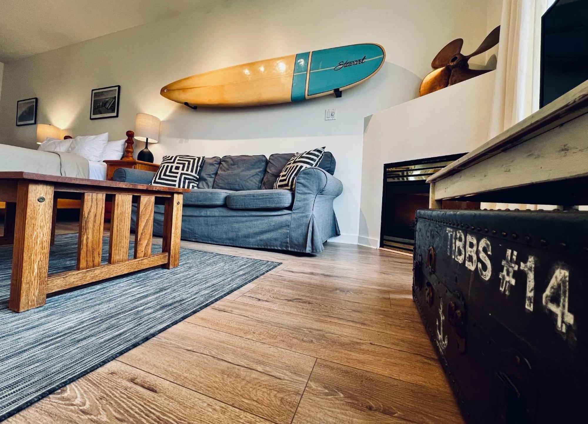 Island Village Properties At Fred Tibbs Tofino Værelse billede